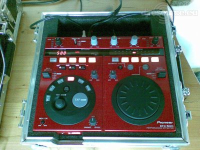Our MEMBERS can Enlarge : Sicco's DJ-Booth